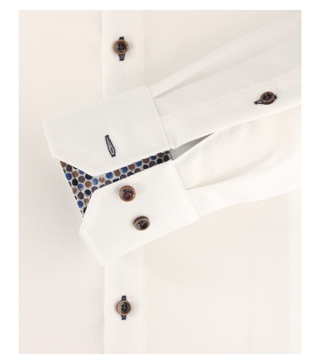 113602400-001 Venti wit wafel structuur strijkvrij overhemd luxe modern fit pasvorm en bruine knopen